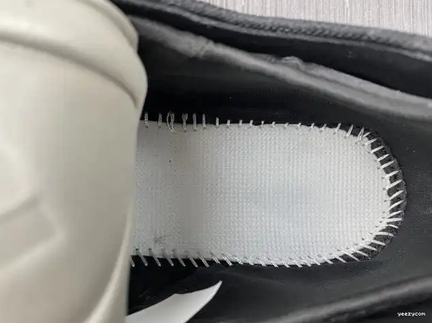 YEEZY 400 ADIDAS H68032 0515